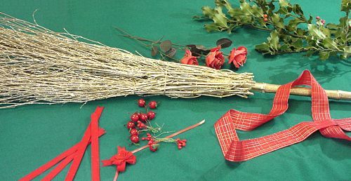 Christmas besom - required materials