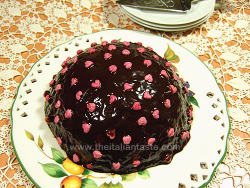Sweet heart, special cake for Valentine's Day.