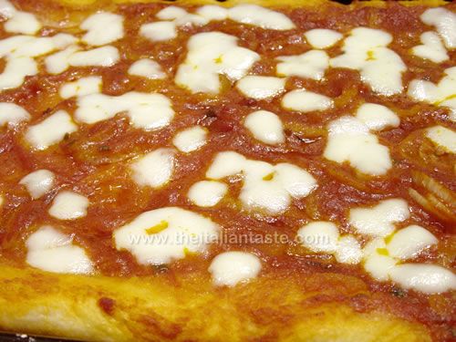 Pizza alle cipolle