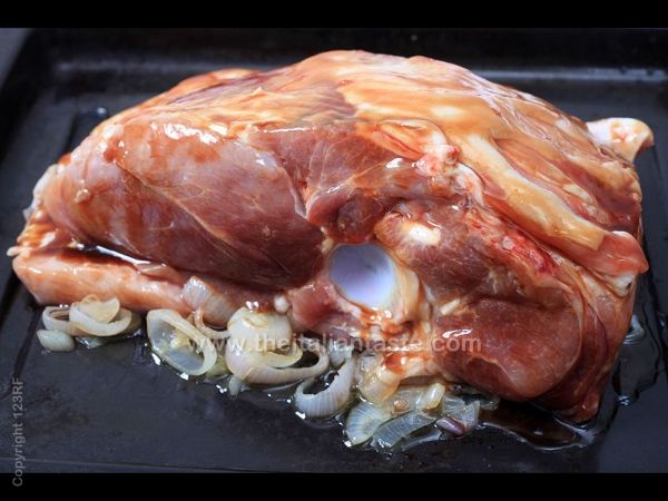 Cosciotto di maiale al forno