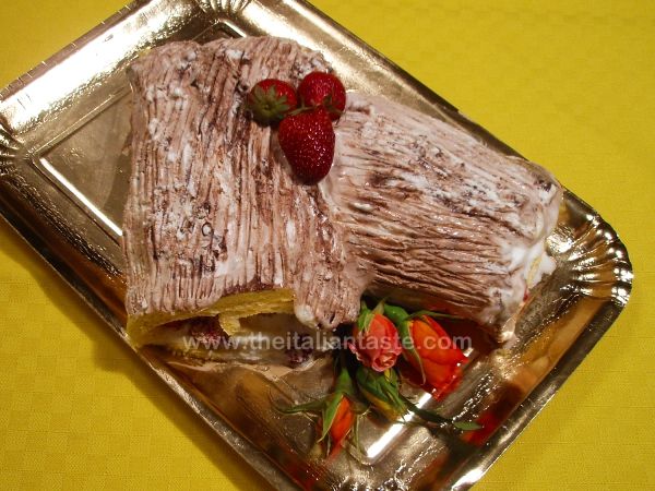 French summer log cake