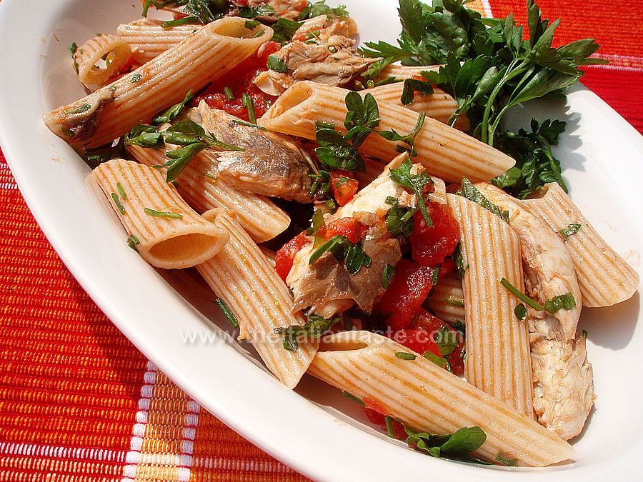 Pasta salad with mackerels