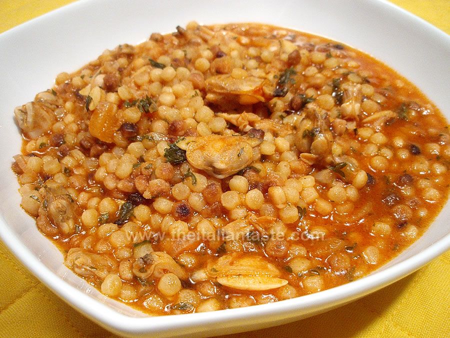 Fregula with clams