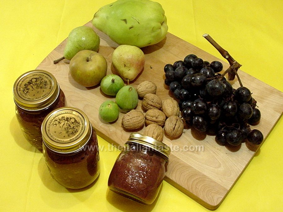 Italian sweet fruit pickles without mustard