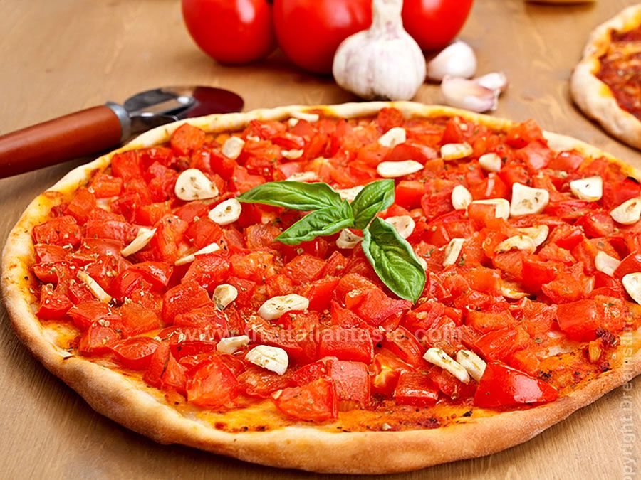 Pizza marinara (aglio e pomodoro)